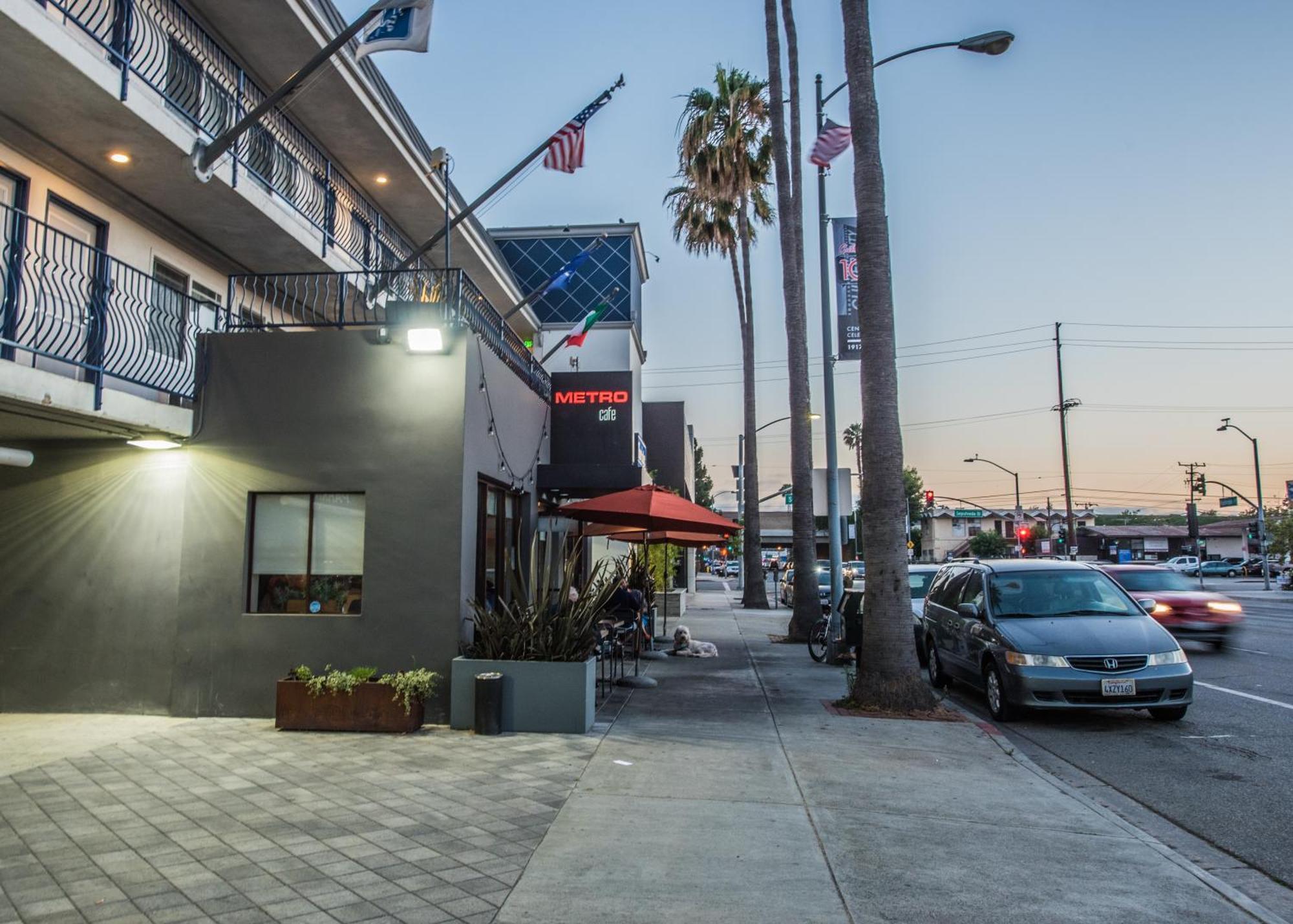 Travelodge By Wyndham Culver City — Photos 1
